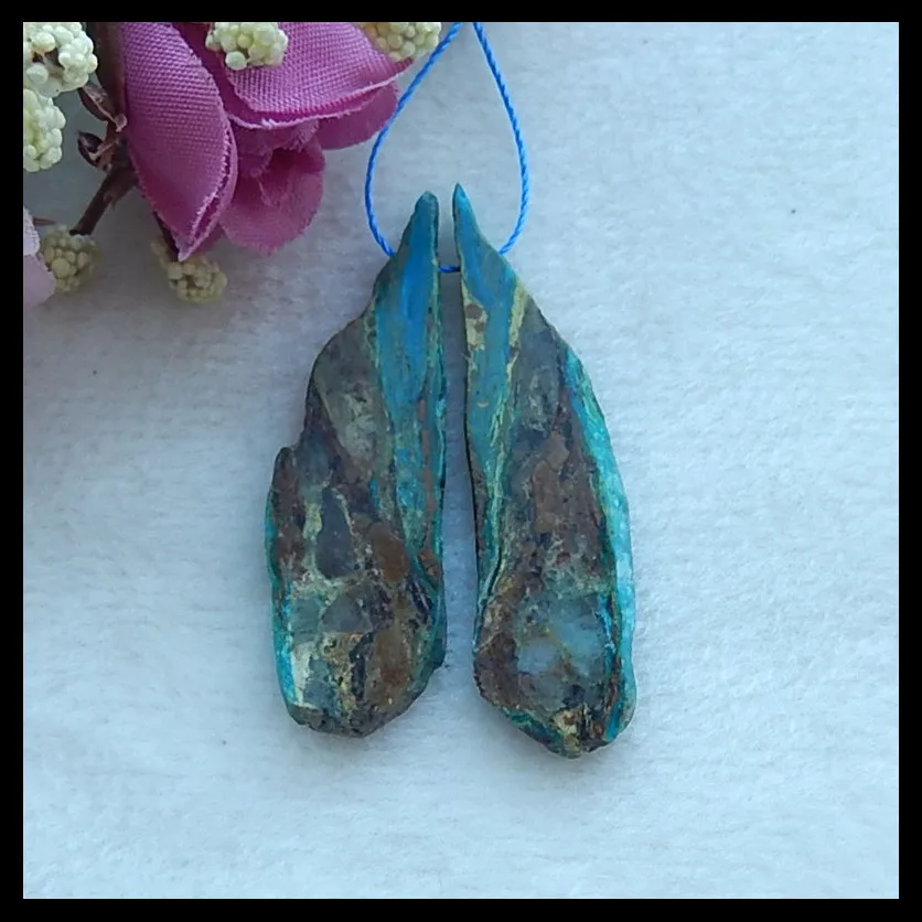 

Natural Fashion Nugget Blue Opal Semi-precious stones, Jewelry accessories Earring ,45X13X3mm,6.0g