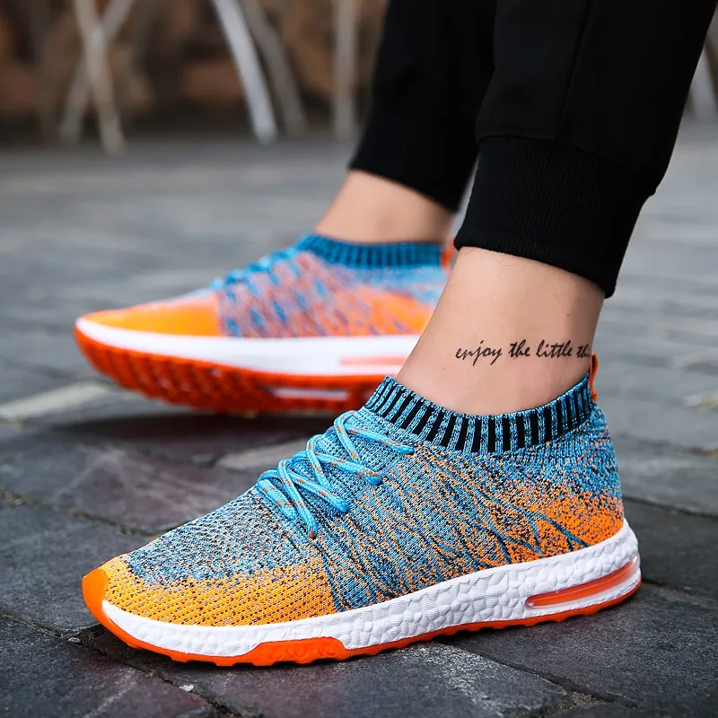 

spring fall Running Shoes for Men New Hot Breathable Mesh Lightweight Sports Jogging Walking Footwear Comfortable male sneakers