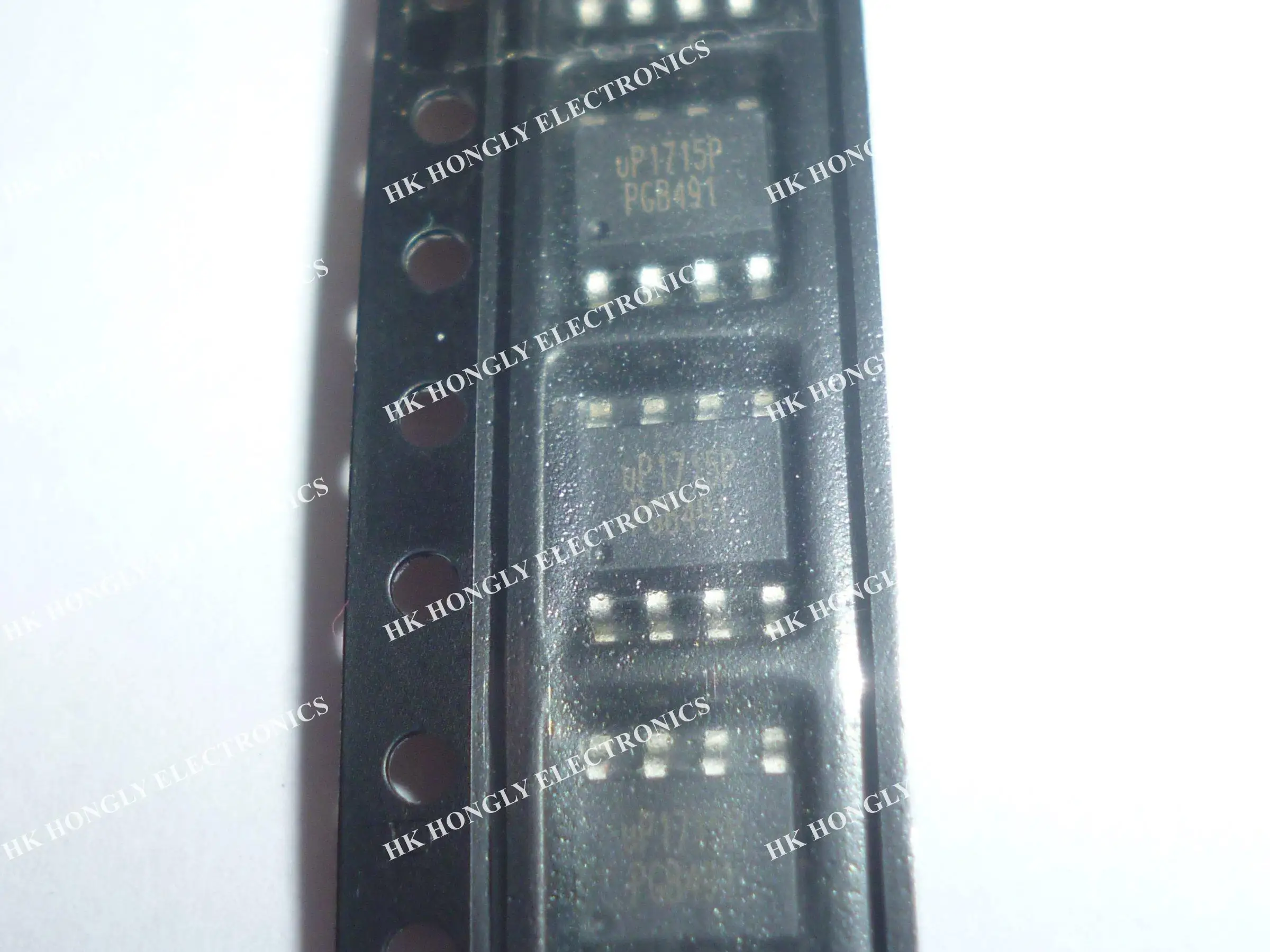 10 шт. UP1715PSA8 P1715P SOP8