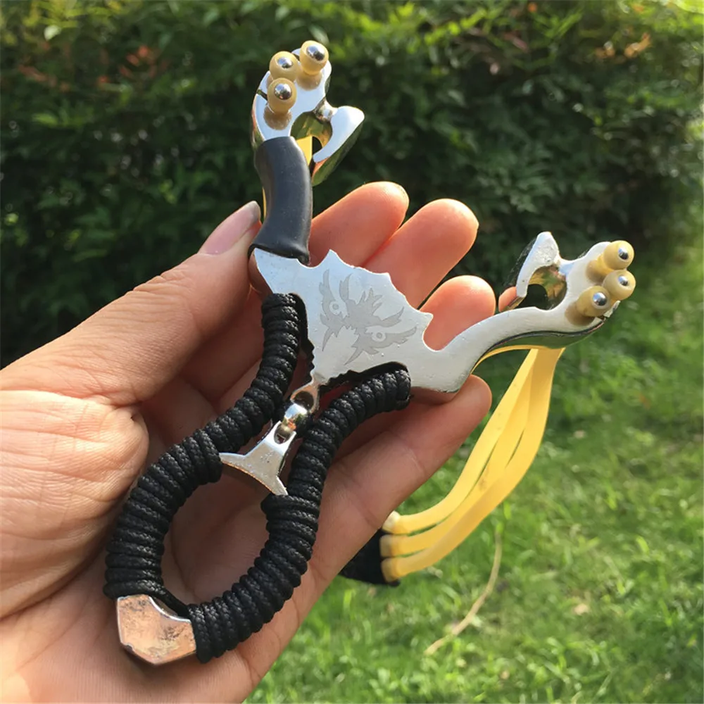 

Powerful Alloy Slingshot Hunting Thick Wrist Band Catapult Sports Outdoor Hunting Rubber Slingshot Bow