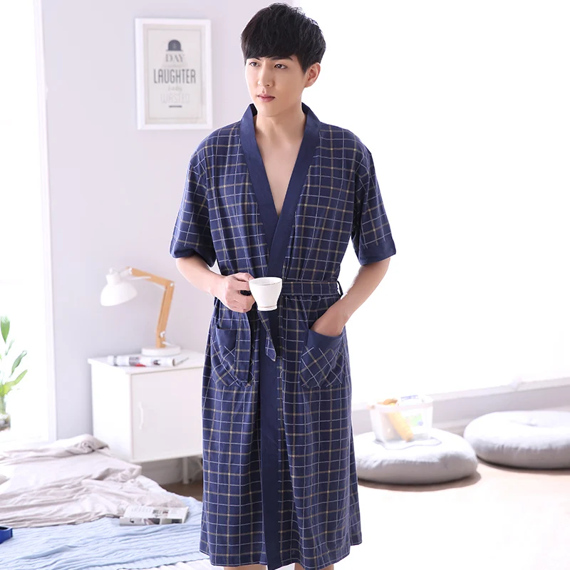 

Hot Sale 2019 Classic Plaid Bath Robe Summer Thin Cotton Casual Nightgown Long Bathrobe Men Sleepwear Short Sleeve Robes XL-4XL