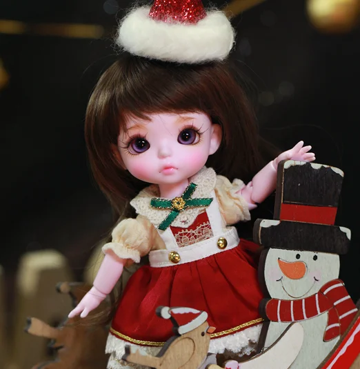 

Free shipping . 1/8 bjd doll hana