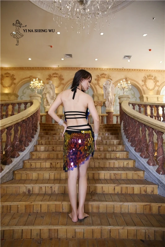 Цена Женский набор костюма для танца живота леди Русалка блестками бедра полотенце танец живота топ + хип шарф обёрточная бумага Пояс блесток ры...