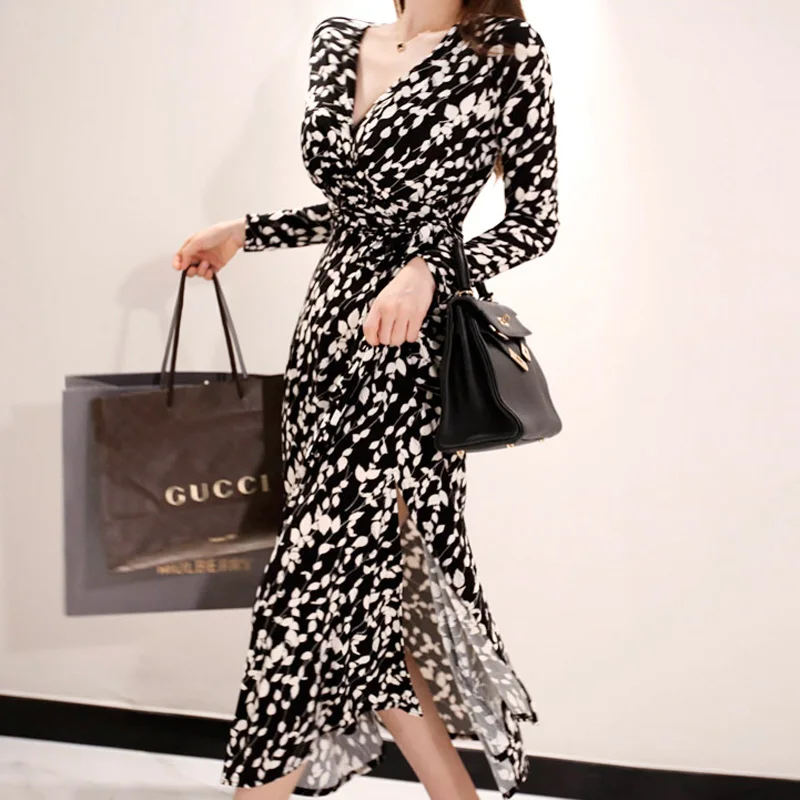 

CINESSD Sexy Vintage Long Maxi Dress 2019 Women Summer Chiffon Elegant Flower Print V-Neck Loose Boho Beach Tunic Dress Vestidos