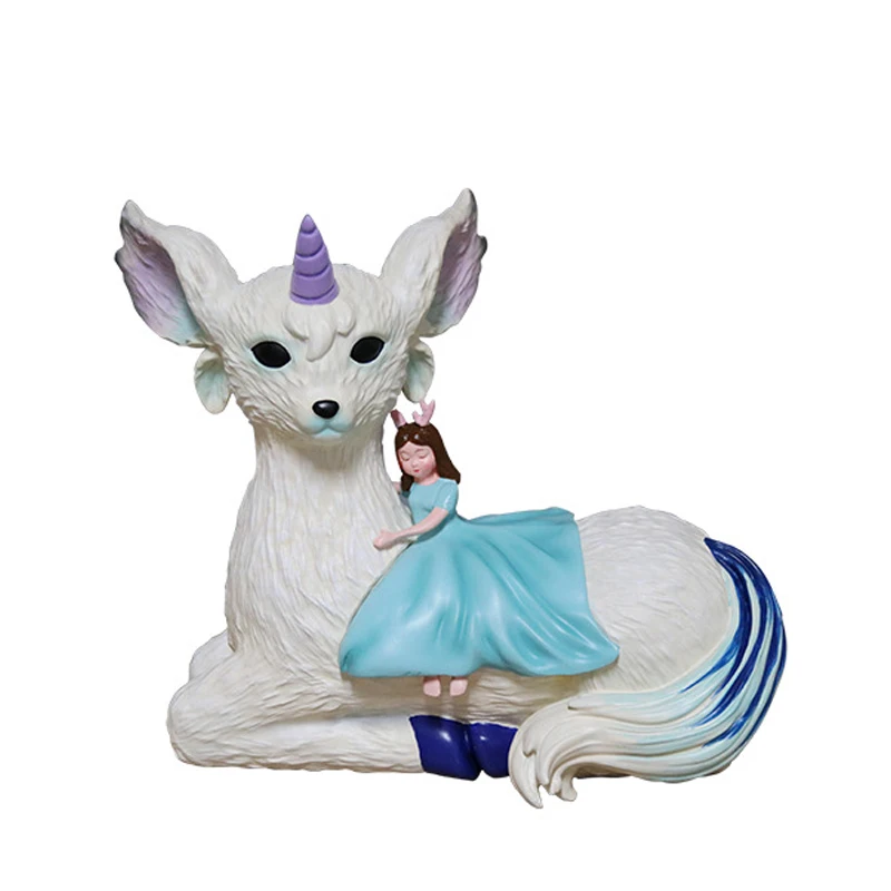 

Nordic Deer Statue Ornaments Elegant Angel Deer Figurine Resin Crafts Art Decor for Home Table Desktop Decoration Ornament Kids