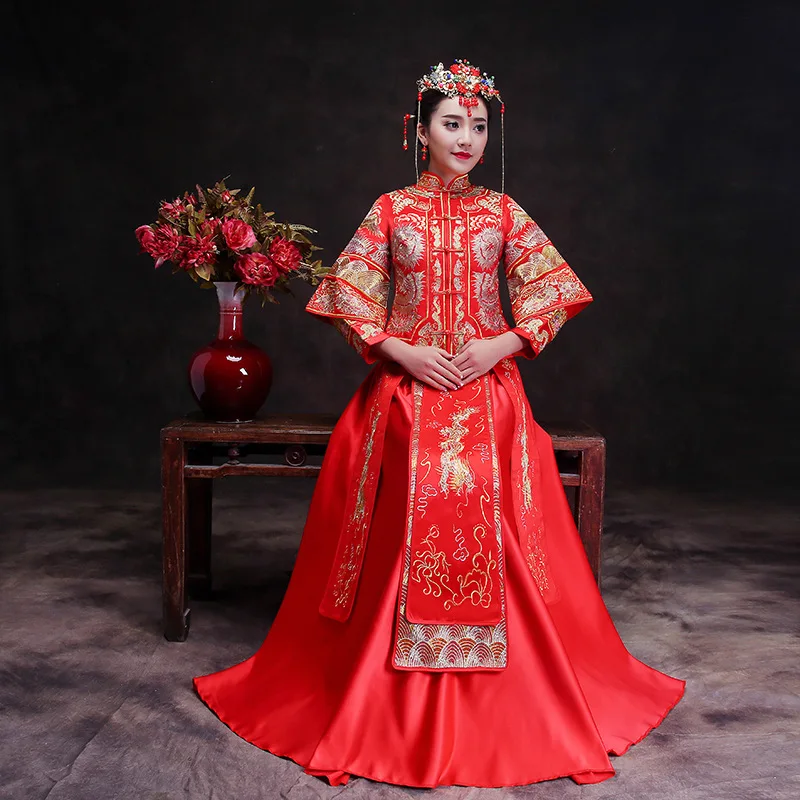 

Bride Embroidery Cheongsam Vintage Chinese Style Wedding Dress Retro Toast Clothing Lady Phoenix Gown Marriage Qipao red Clothes