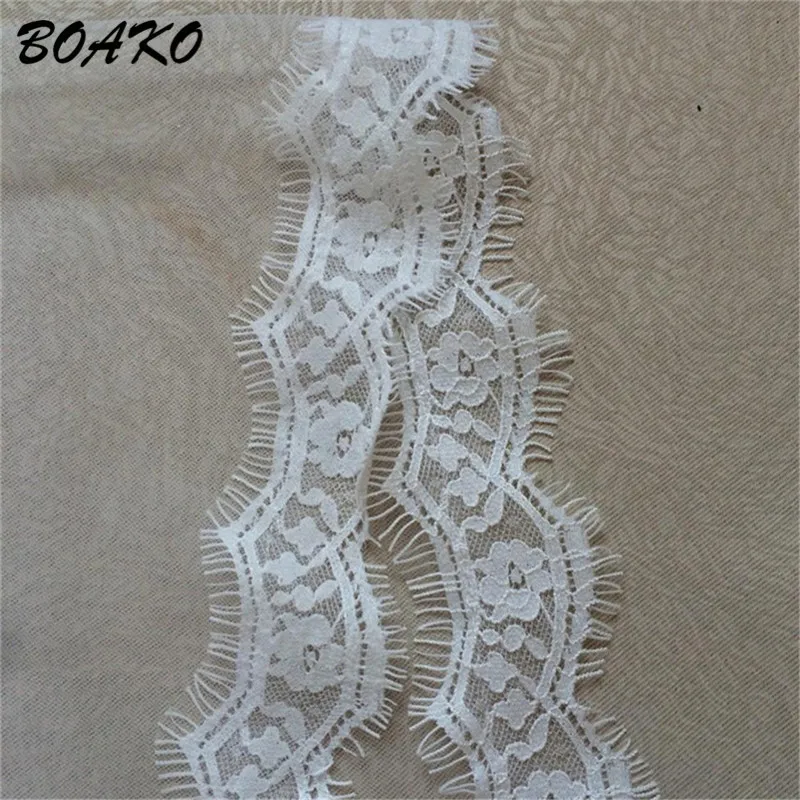 BOAKO Short Wedding Veils With Comb Eyelash Lace Edge One Layer Tulle Bridal Veil Voile Mariage Wedding Accessories White Beige BOAKO Short Wedding Veils With Comb Eyelash Lace Edge One Layer Tulle Bridal Veil Voile Mariage Wedding Accessories White Beige