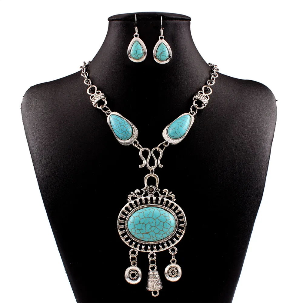 Turquoise stones Necklace and earrings set Alloy Women's