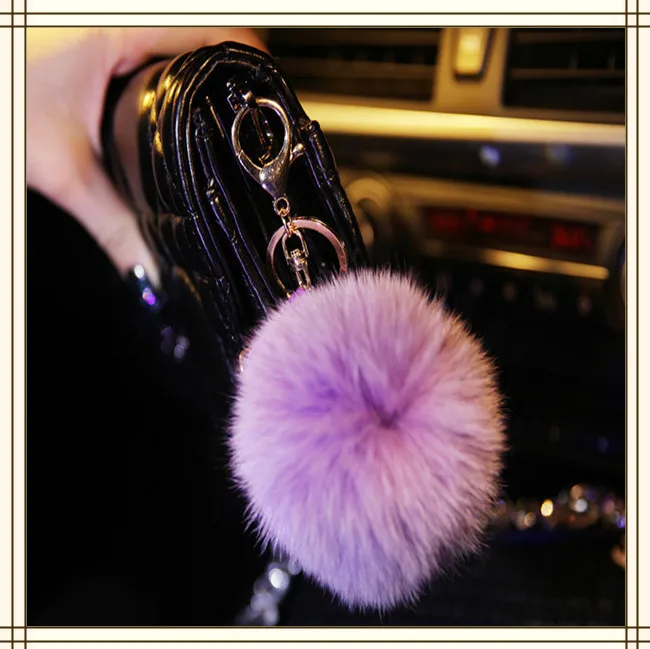 

Colorful Dyed Customize Real Rex Rabbit Fur Pom Poms / Pompom Keychain