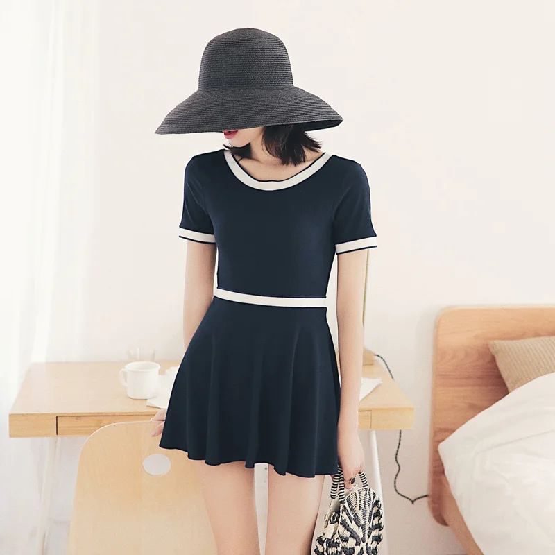 

2019 new Sexy Independent pleated skirt Swimwear High waist High Neck Short sleeve one piece swimsuit women bathing suits