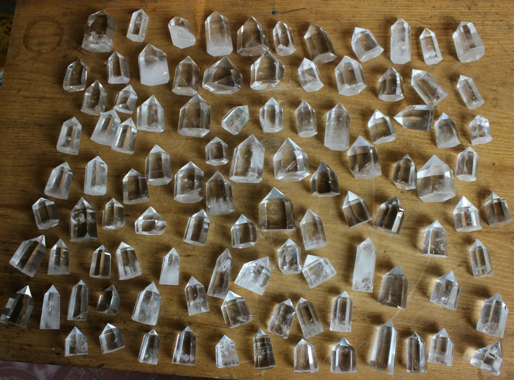 100 peças pequeno natural claro cristal de quartzo pontos obelisco torre polido cura preço por atacado! Cristais de quartzo