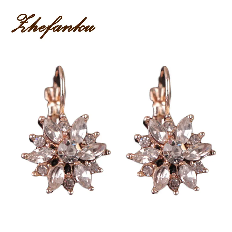 

2017 Zircon Snow Earrings Korean Gold/ Silver Plated Hypoallergenic Earrings Factory Direct High-end Fashion