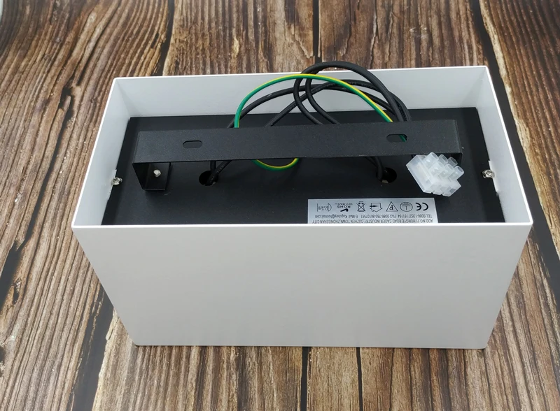 JD9235-2_21