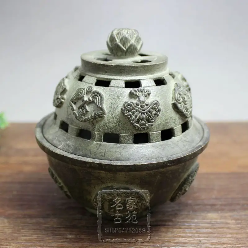 Antique bronze copper bronze incense burner pattern carved ornaments