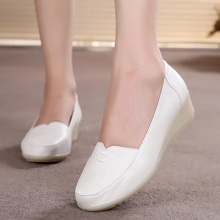 

Fashion Womens White Pumps Shoes Slip Ons Leather Wedge Shoes Soft Sole Mum Nurse Shoes Size 34-41 Z22