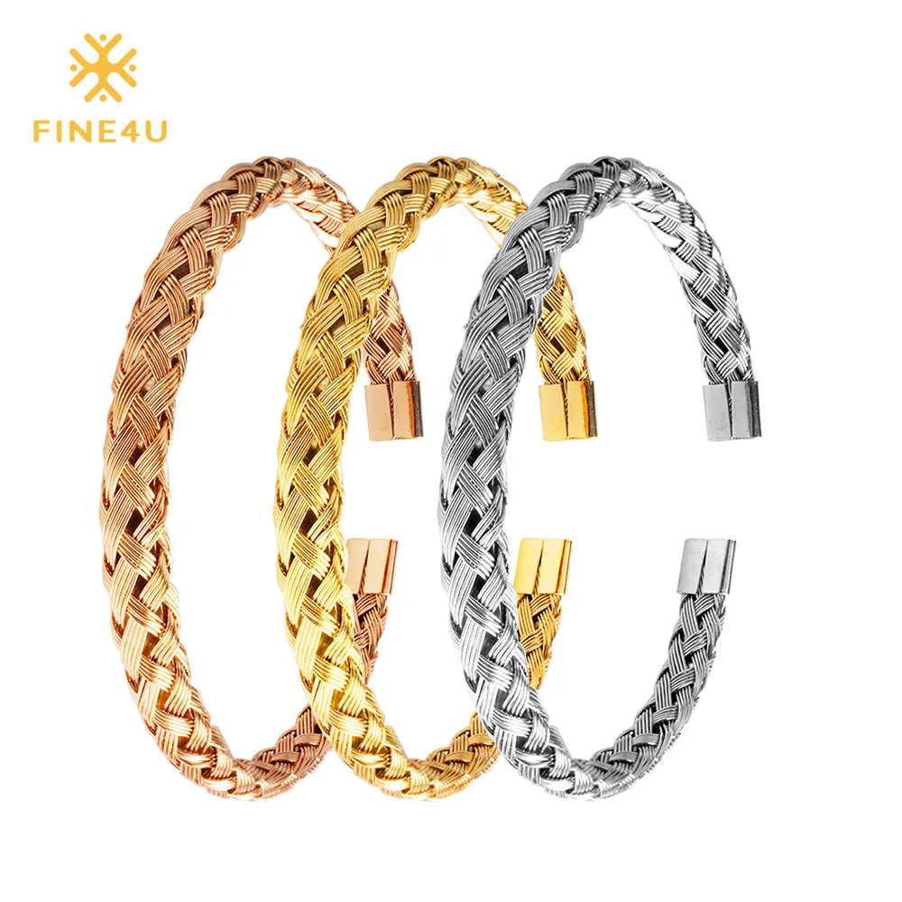 

2018 New FINE4U B052 316L Stainless Steel Cuff Bracelet Bangles For Women Twisted Cable Wire Bracelet 3 Colors Choices