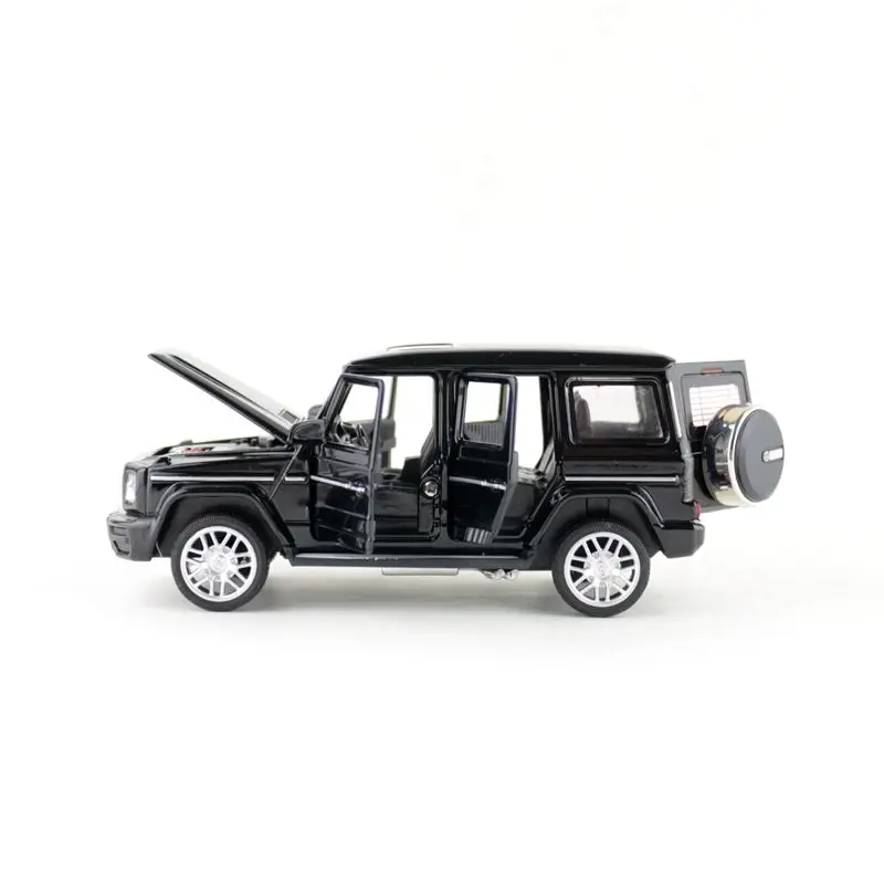 1:32 Масштаб/литая модель игрушечного автомобиля/G63 AMG SUV спортивный автомобиль/звук и светильник/оттягивание/образовательная Коллекция/подарок для детей