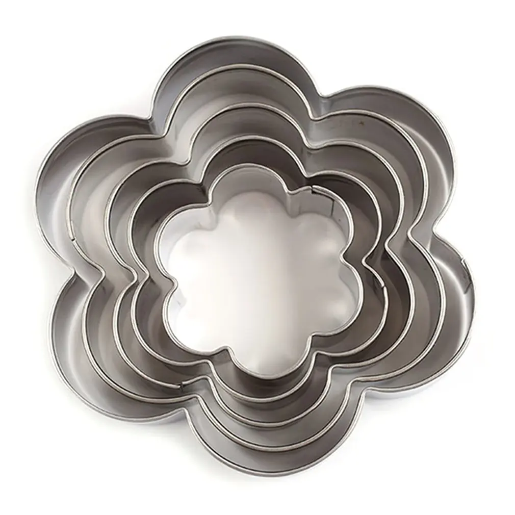 

5pcs Baking Stainless Steel Cake Mould Ice Handmade Biscuit Mould Snowflake Pattern Biscuit Cutter