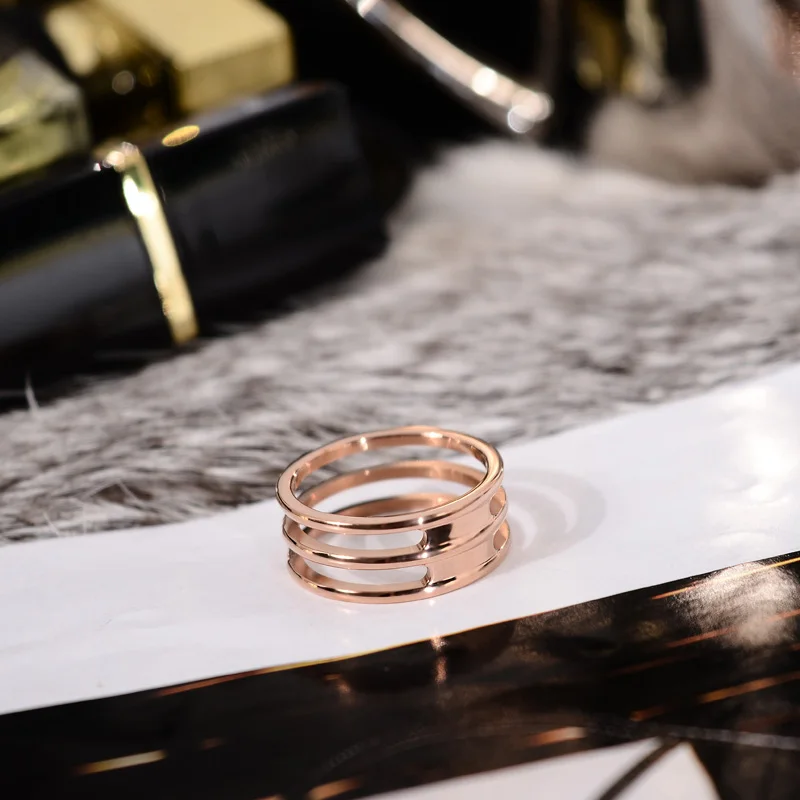 Юн РУО Роскошные 3 слоя с украшением в виде кристаллов кольцо из розового цвета: золотистый, серебристый Цвет модные Титан Сталь ювелирное свадебное кольцо подарок на день рождения для женщин