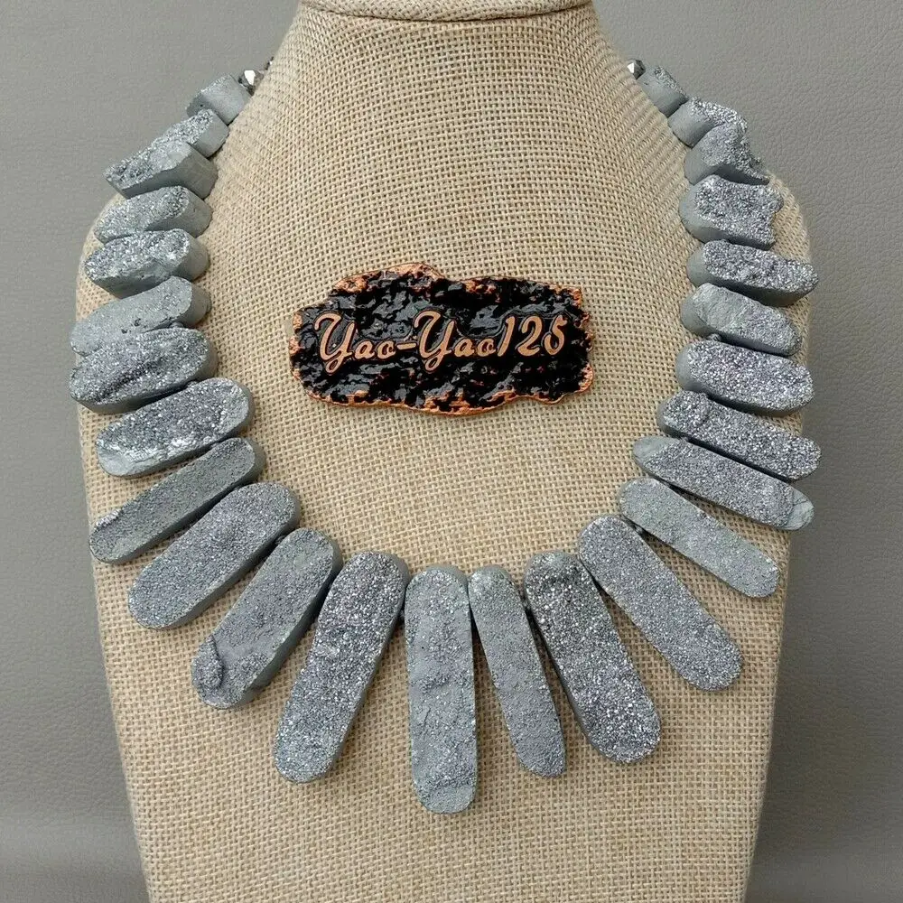 

Titanium Silver Geode Graduated Top Drilled A1gate Raw Clusters Nugget