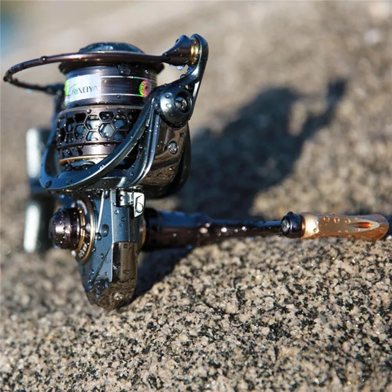 

2000 3000 Spinning Fishing Reel 9+1BB Gear Ratio 5.2:1 Double Metal Spool Lure Reel 249g 260g High-strength Composite Shell