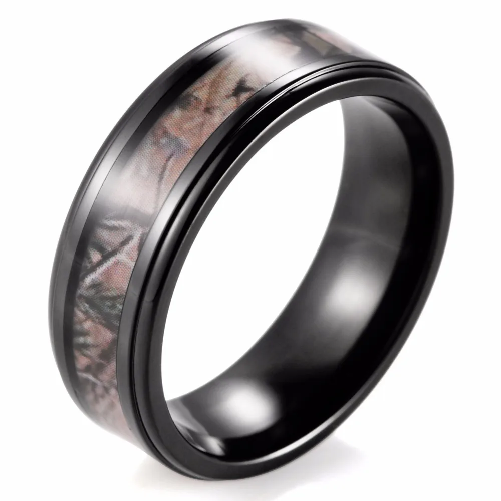 8mm Men's Black Camo Ring Titanium Edges Real tree