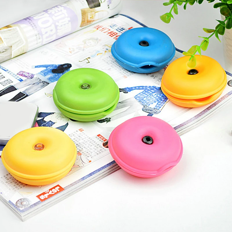 

New Automatic Closing Cable Cord Wire Organizer Bobbin Winder Smart Wrap Headphone In Ear Earphones Random Color