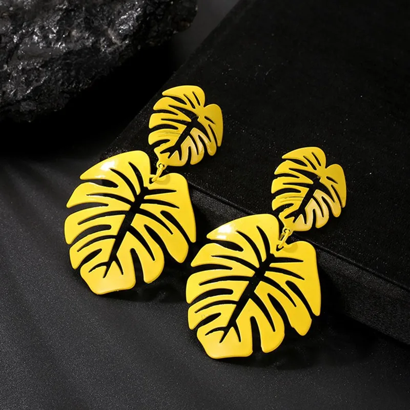 

Big Leaf Earrings Temperament All Match Women Drop Earrings 2019 Fashion Jewelry Party Holiday Beach Style Yellow Gift
