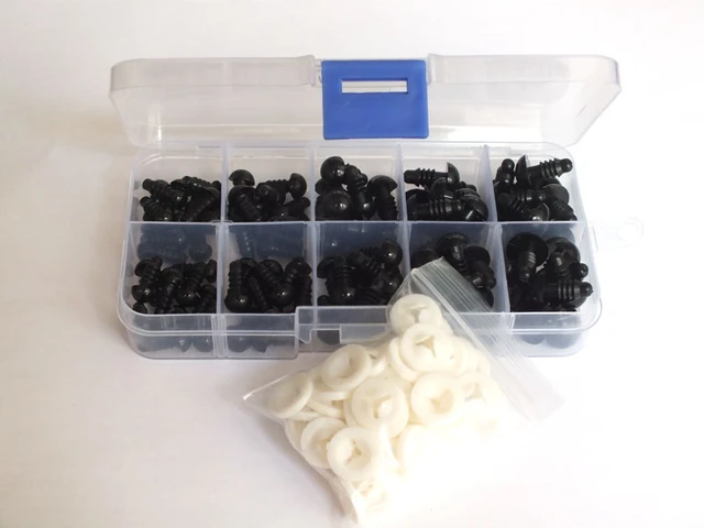 Toy Eyes 2mm Black Plastic Safety Eyes X 100 Pairs - Bear Making