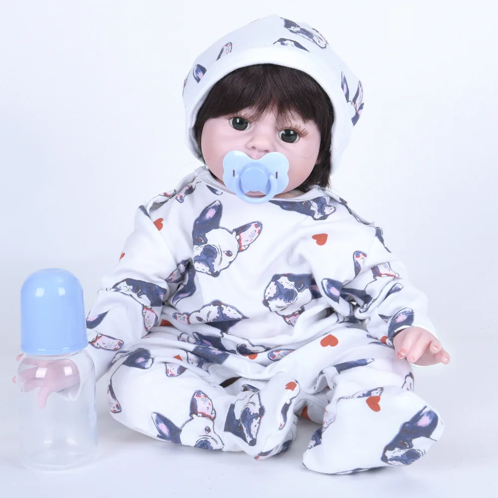 

55cm Cute Soft Silicone Reborn Baby Doll Realistic Newborn Girl Doll with Cloth Body Toy for Birthday New Year Xmas Gifts
