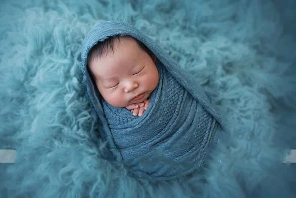 

Newborn photography prop woolen edge hollowed-out textured cotton and linen blanket with large wrapping cloth