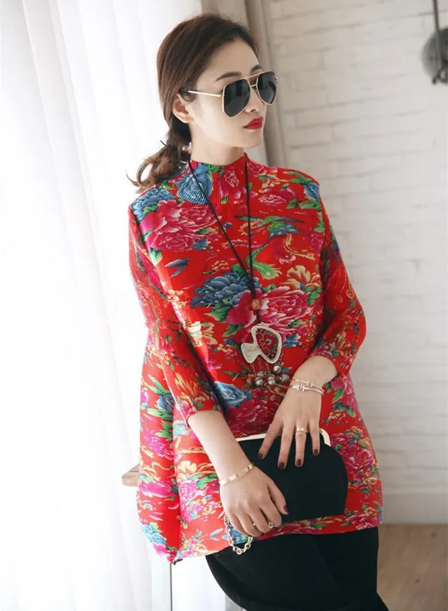 New Miyake Pleated A-shaped Medium-length Tshirt