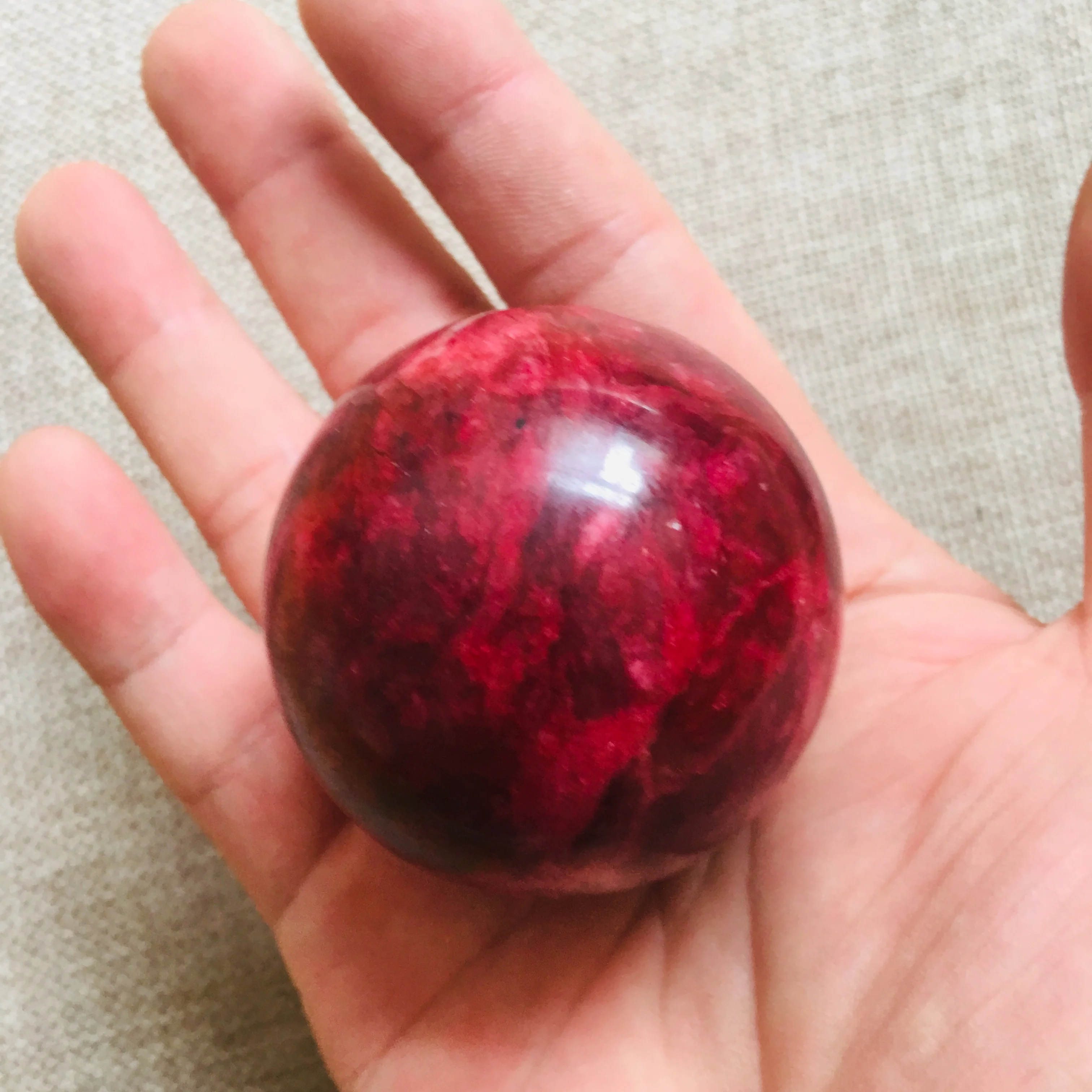 

50mm Natural crystal peach blossom stone crystal decorated ball