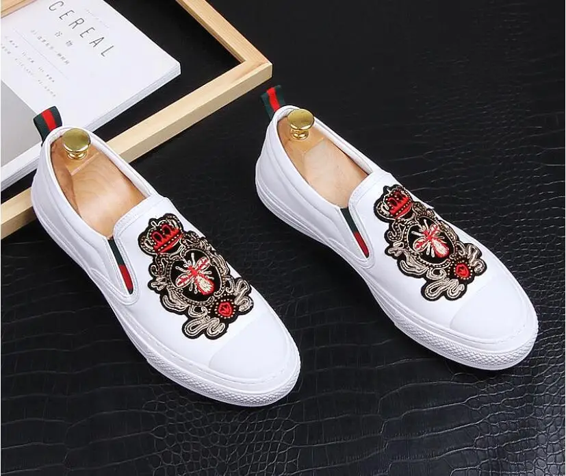 NEW Luxury embroidery bees Casual Shoes Men Loafers Slip on High Quality Designer Shoes Men Moccasins Sneaker Footwear Male