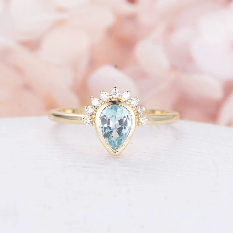 

Tisonliz Fashion Green Blue Crystal Water Drop Stacking Rings Copper Wedding Engagement Finger Rings Statement Jewelry Girl Gift