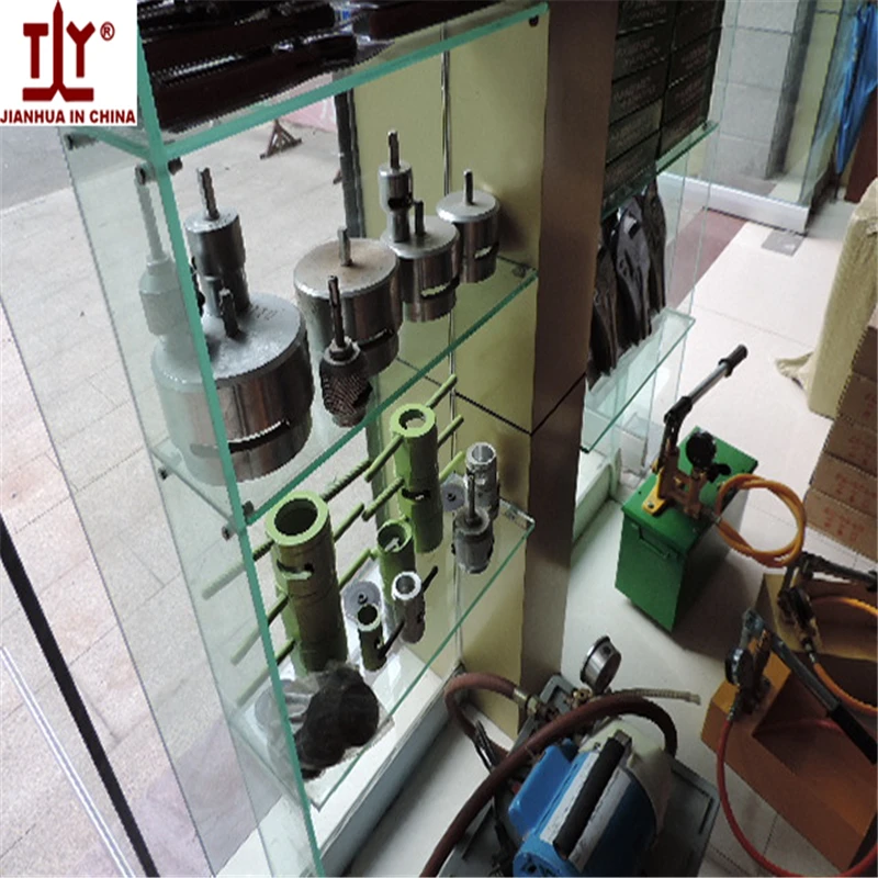 The plumber tools DN 20-25mm PEX-AL-PEX hand pipe Reamer PPR tube Calibrator plastic pipe reamer made in China hand reamer steel reamer tools tube reamer