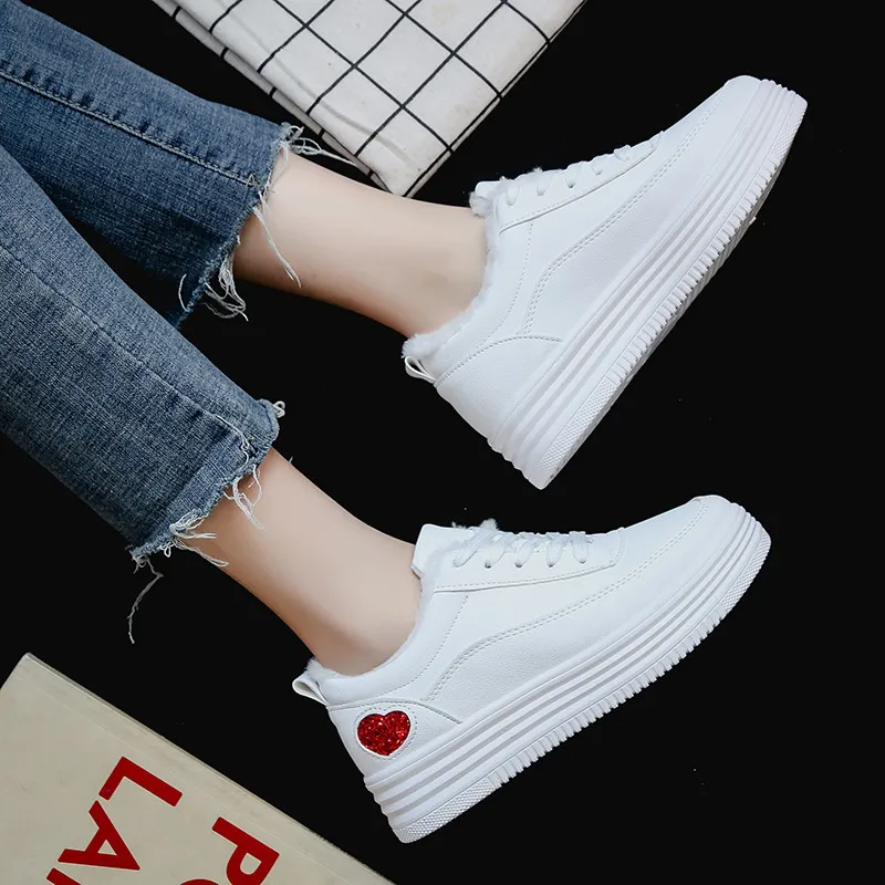 

Women Vulcanize Shoes Winter Warm Fur Sneakers Women Casual White Shoes Woman Platform Sneakers Fashion Student Trainers Women