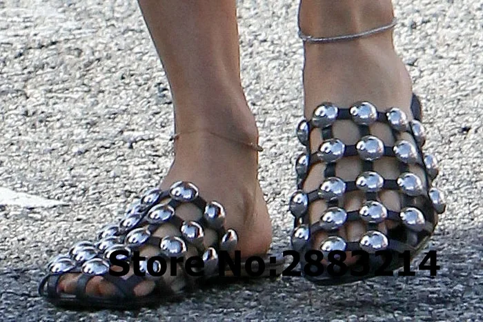 Behati-Prinsloo-Alexander-Wang-Amelia-flats-1
