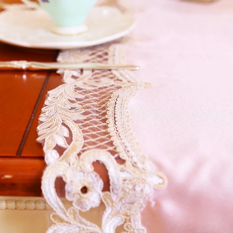 Прекрасный стиль принцессы Домашняя одежда Европейский белый/розовый кружевной вышивки tablerunner скатерть
