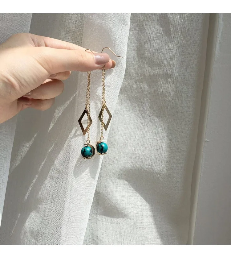 

2017 New Handmade Green Beads Long Chain Vintage Ball Metal Earrings For Women Pendients Brincos