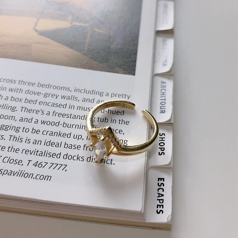 

Korean Women Ring Rhombus Zircon 925 Sterling Silver Gold Geometry Ring Adjustable Personalised Female Ring Fashion Jewellery