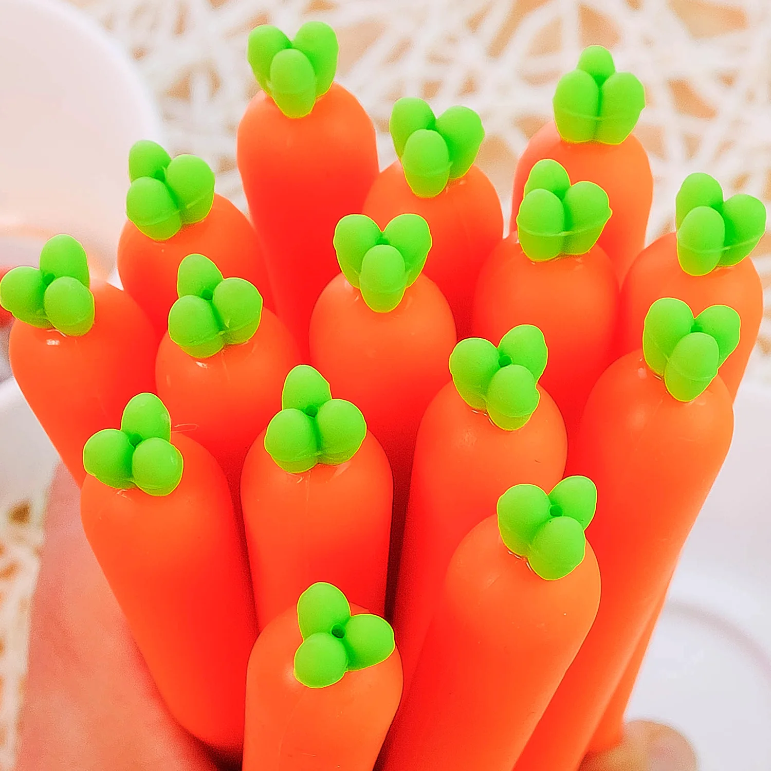 30 шт. супер Sprouting мультфильм морковь нейтральная ручка гелевая Корейская