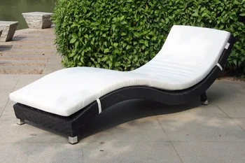 

New design Outdoor luxury brown rattan sun loungers SG-178C