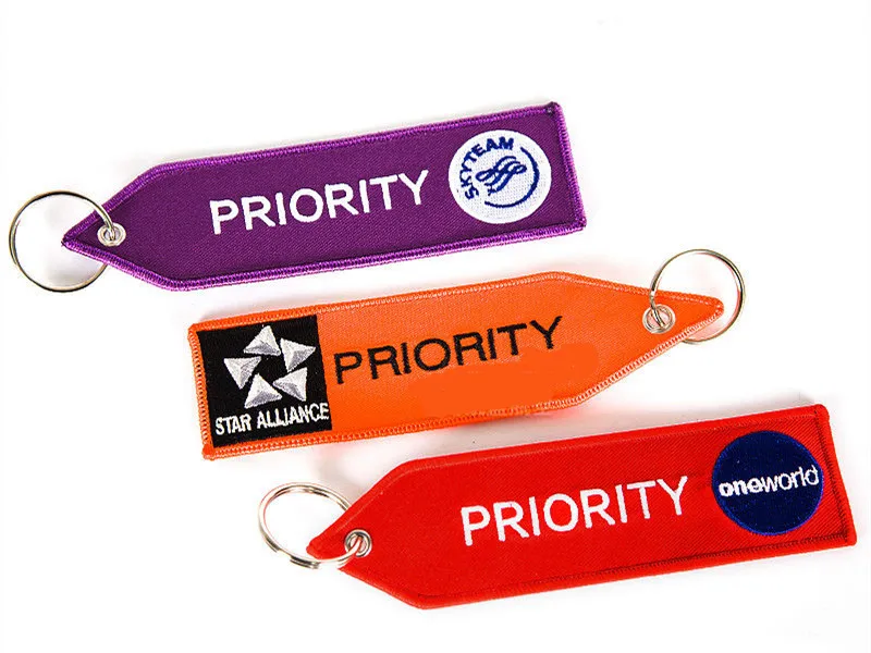 EM-4017 STAR ALLIANCE Logo Key Chain Priority Key Ring Gift for Flight Crew 4 Colors