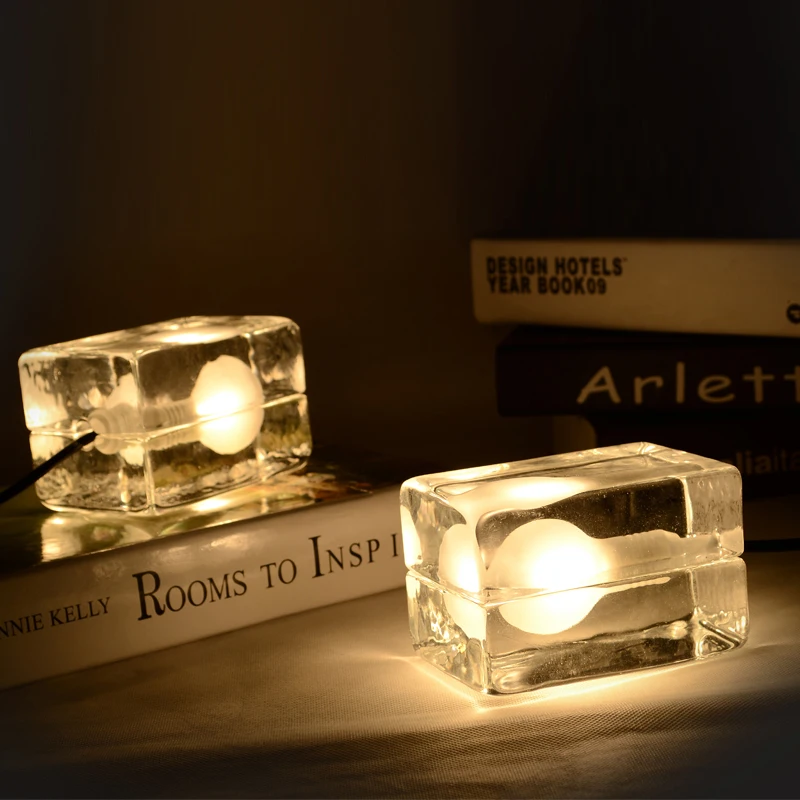

Novelty Lighting Modern Ice Block Cube Table Lamps Home Bedroom Study Room Desk Lights Bedside Lamps 12cm * 8cm * 8cm G9 bulbs
