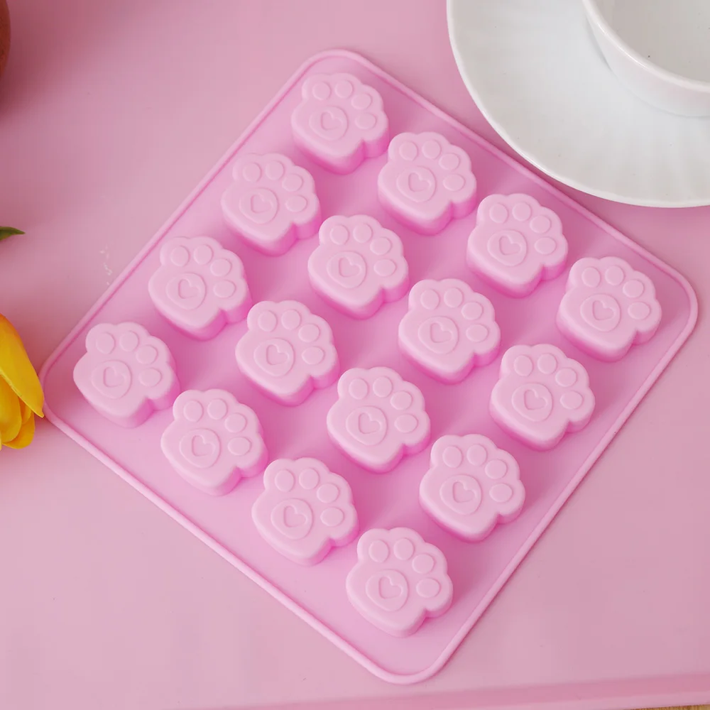 

1pcs lovely Silicone cat claw bear paw Cake Chocolate Soap Pudding Jelly Candy Ice Cookie Biscuit Mold Mould Pan Bakeware