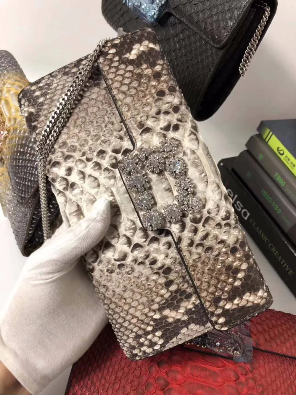 Рисунок 6 - Длинные женские кошельки и кошелек