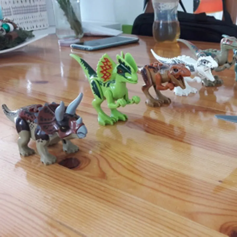 

8Pcs Jurassic World Park Plastic Dinosaurs Tyrannosaurus Rex Pterosauria Triceratops Building Blocks Toys For Children