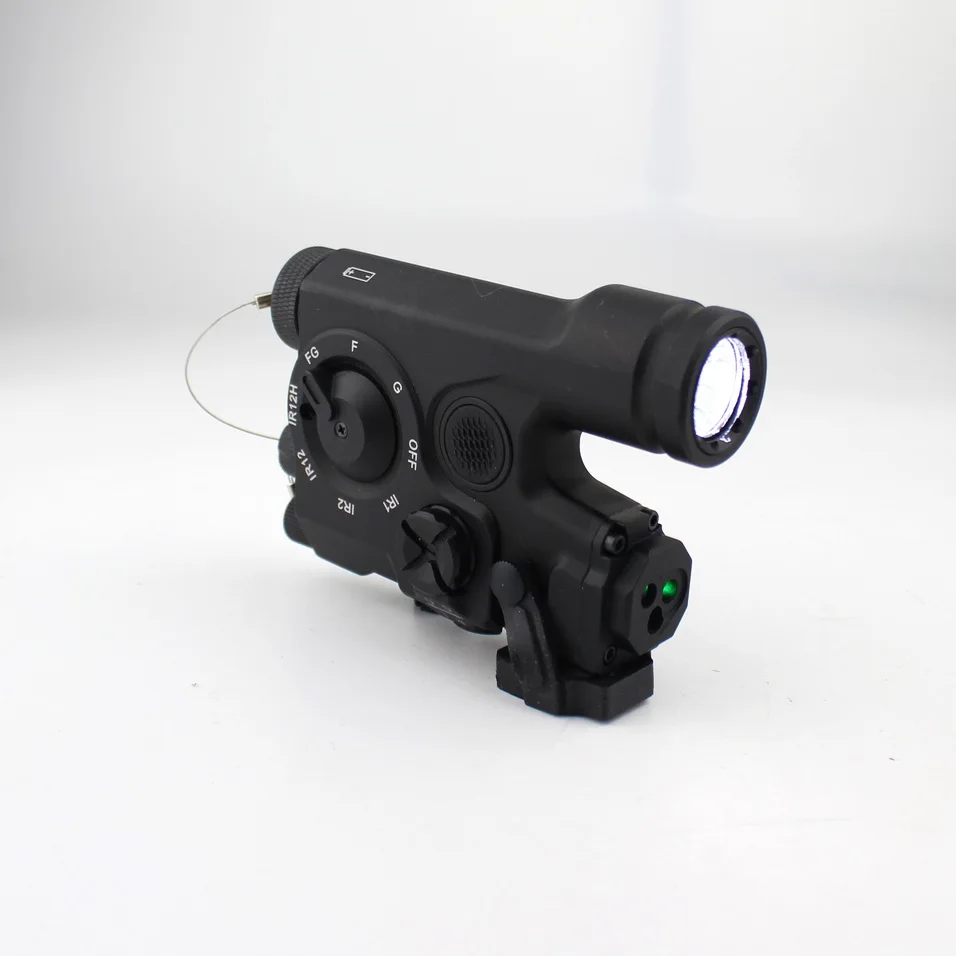 FL5-GIR-ML 4-in-1 Combo Both Visible Green Laser + LED light Working Effect