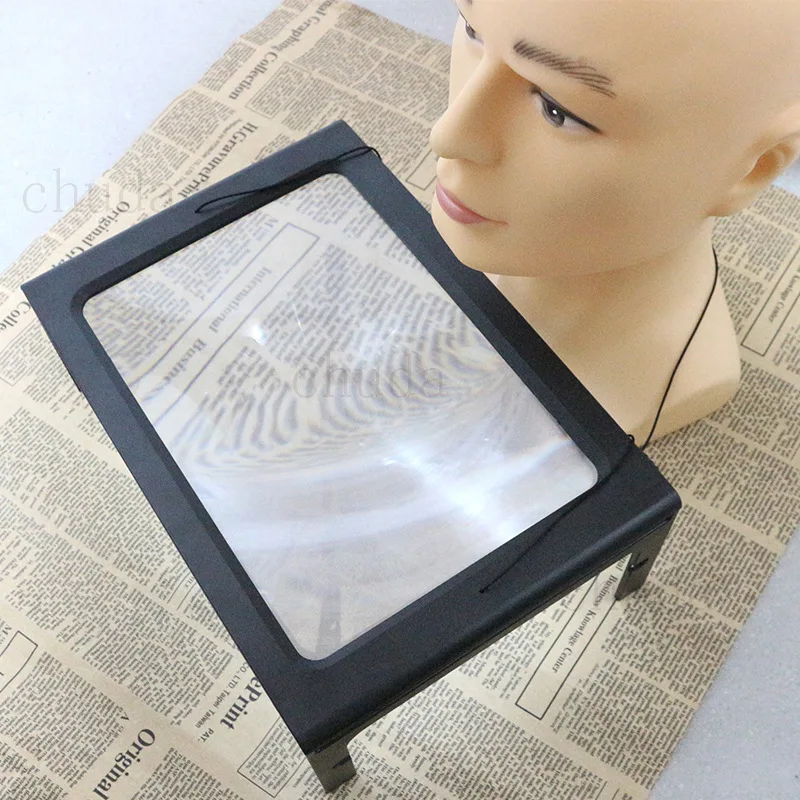 Beste A4 Size USB LED Desk Type Reading Loupe Vergrootglas Verlichte Tafel Vergrootglas met 12pcs Lampen Lichten voor Oude mensen